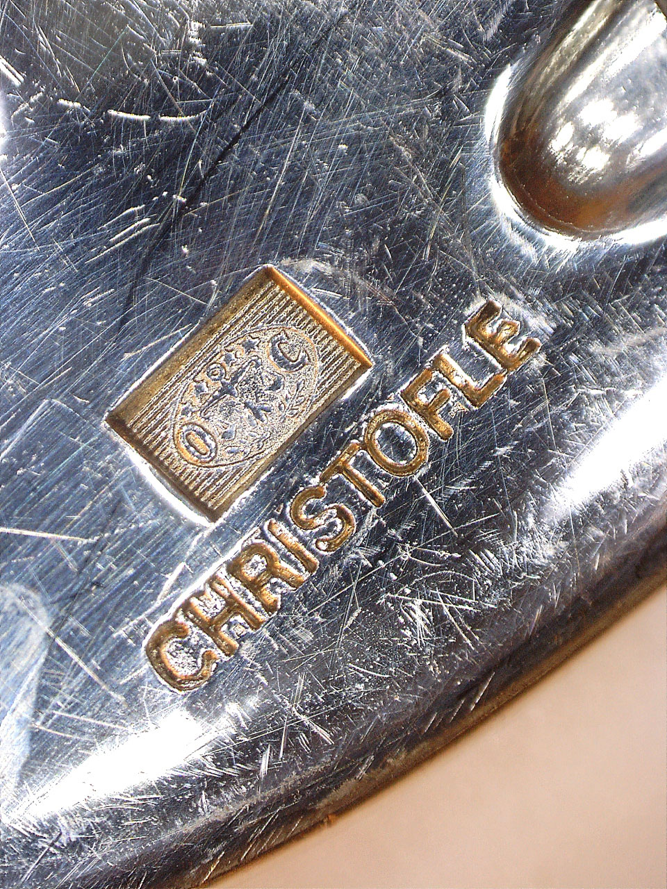 Poinçon métal argenté marque Christofle 2