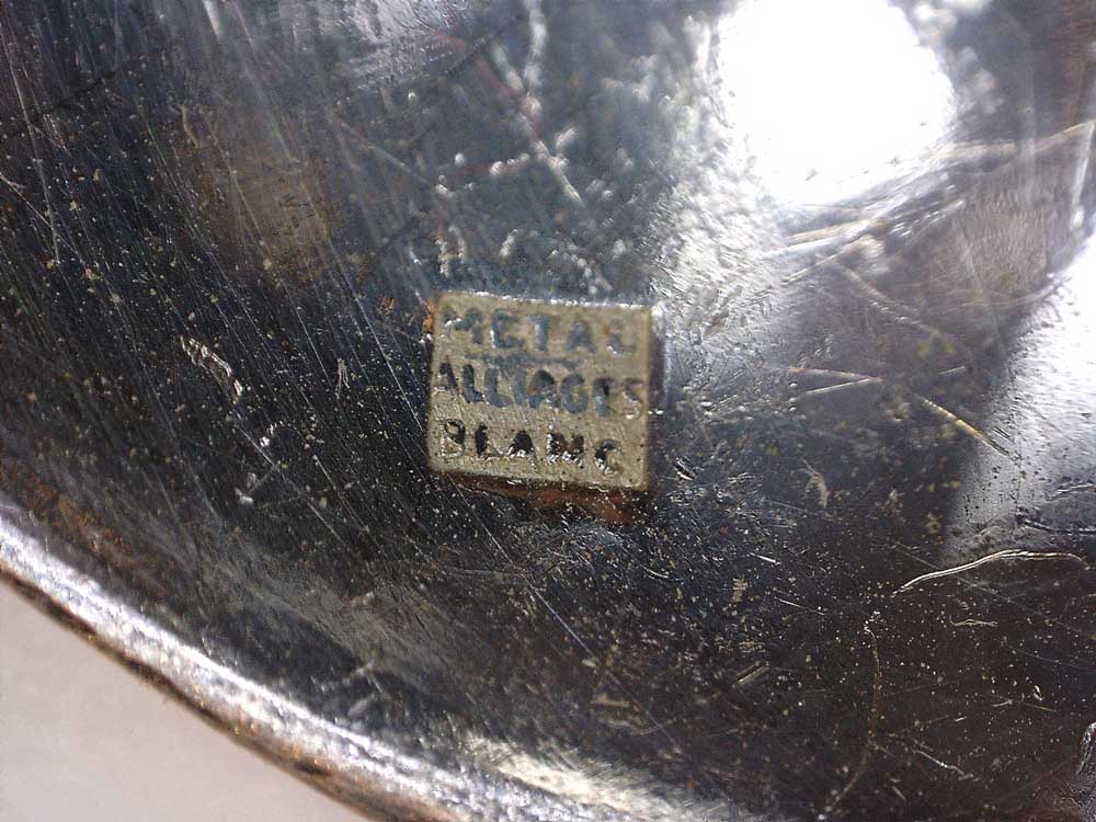 Poinçon métal argenté marque Alfenide 4