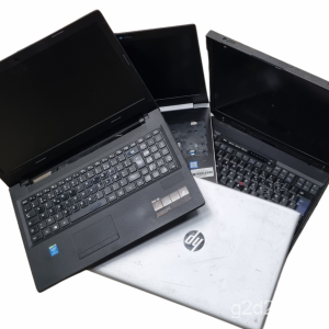 ordinateur_portable_fond_blanc_g2d2_original